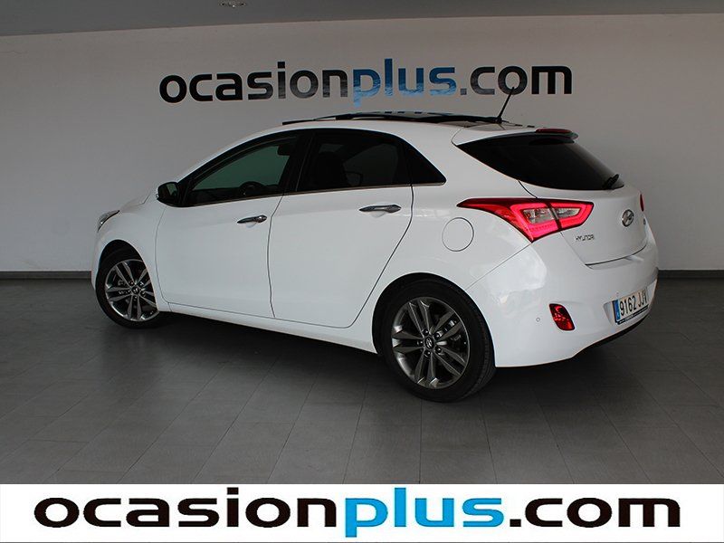 Hyundai i30 1.6 CRDI BlueDrive Style 100 kW (136 CV)