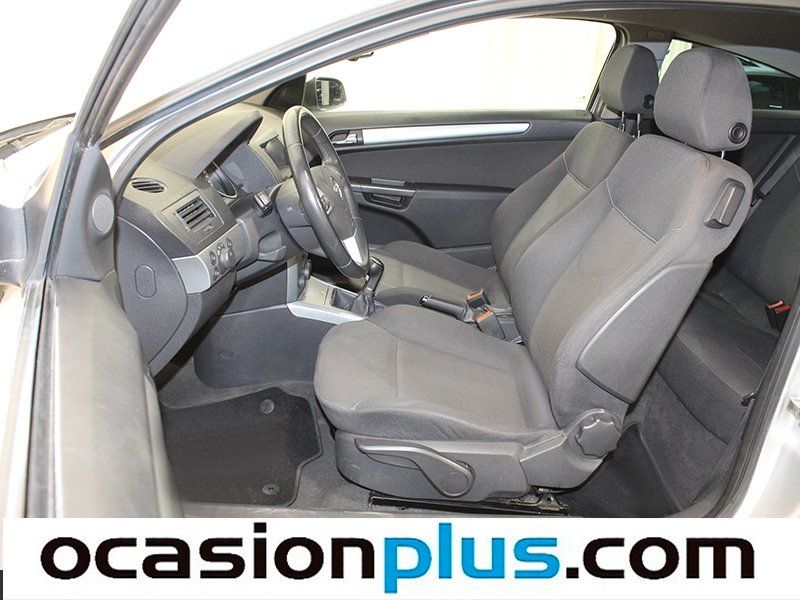 Opel Astra GTC 1.4 Energy 66 kW (90 CV)