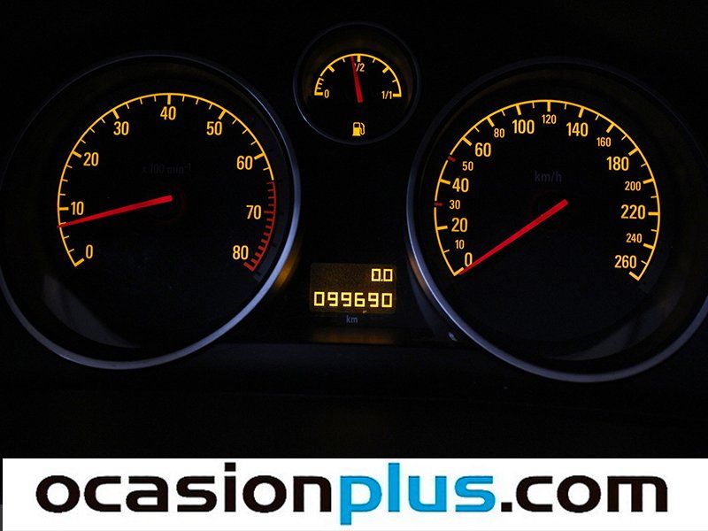 Opel Astra GTC 1.4 Energy 66 kW (90 CV)