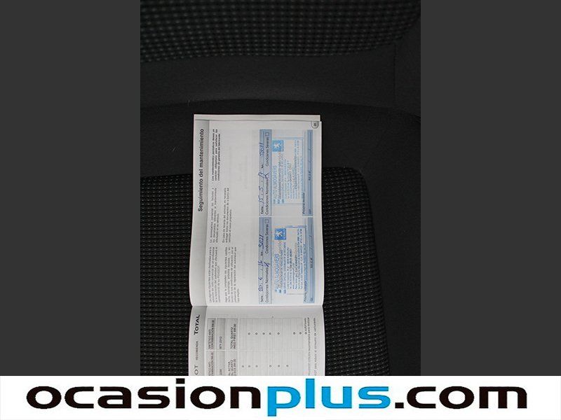Peugeot 5008 2.0 BlueHDi Allure FAP 110kW (150CV) 7PLAZAS