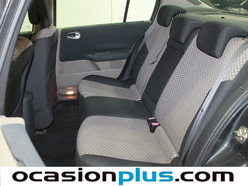 Renault Megane SEDAN PACK AUTHENTIQUE 1.6 16v 83 KW (115 CV)