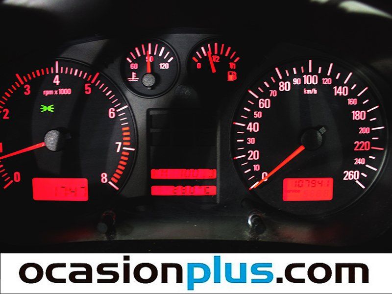 Seat Toledo 2.3 V5 150CV