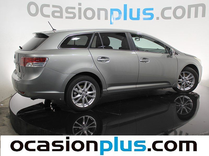 Toyota Avensis 2.2 D-4D Cross Sport Advance 150CV