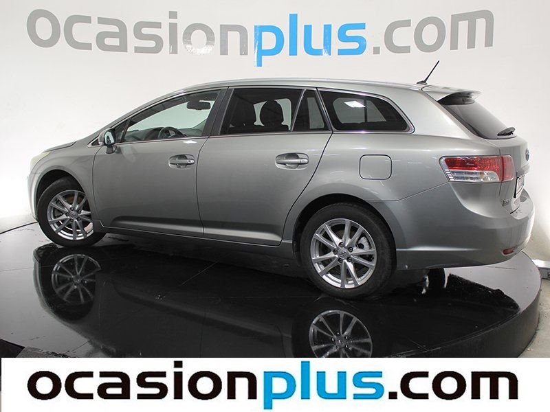 Toyota Avensis 2.2 D-4D Cross Sport Advance 150CV
