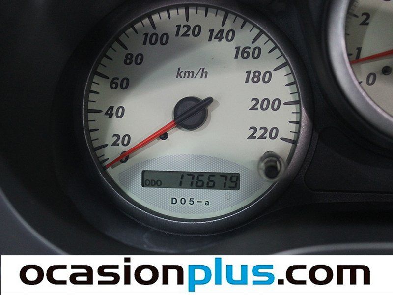 Toyota RAV 4 2.0 VVT-i Luna 4X4 110 kW (150 CV)