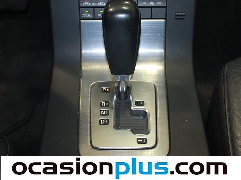 Volvo V70 D5 Momentum 136 kW (185 CV)