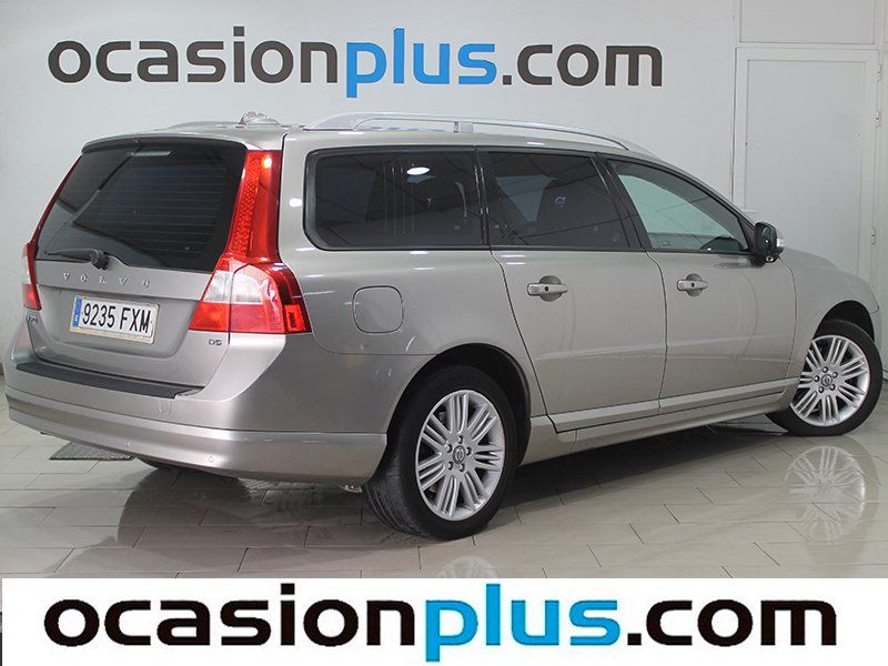 Volvo V70 D5 Momentum 136 kW (185 CV)