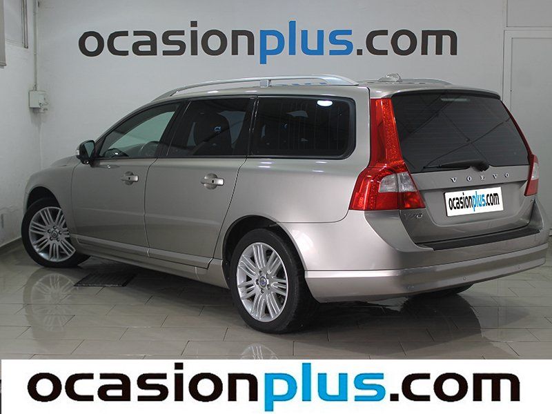 Volvo V70 D5 Momentum 136 kW (185 CV)