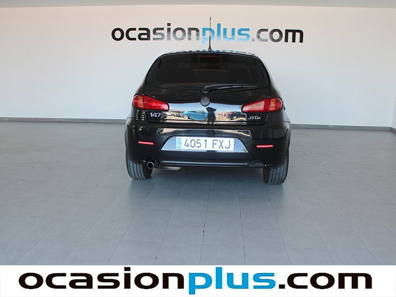 Alfa Romeo 147 1.9JTD Distinctive 120CV