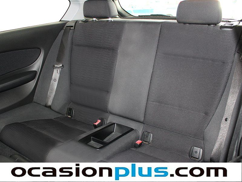 BMW 118 Serie 1 118d 143CV