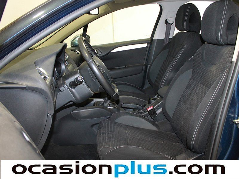 Citroen C4 1.6 HDI Collection 68 kW (92 CV)