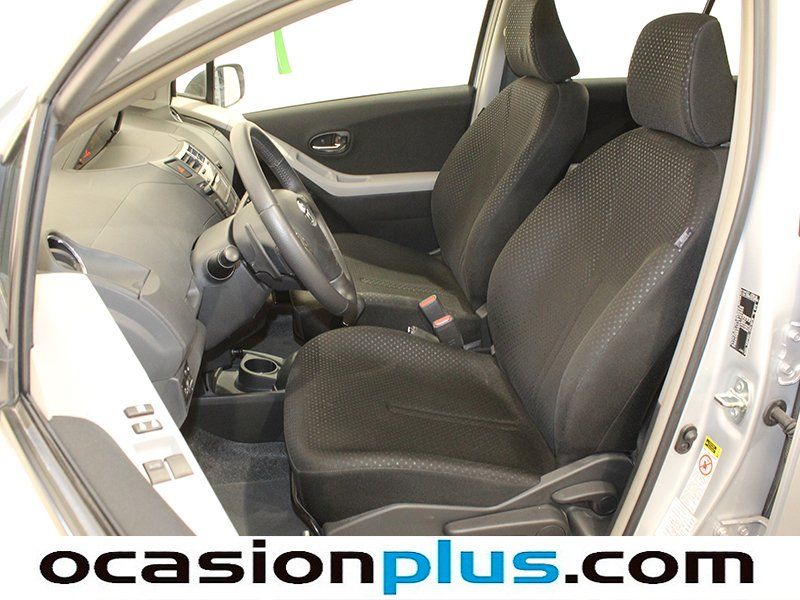 Toyota Yaris 1.3 VVT-I TS Comfortdrive 74 kW (101 CV)