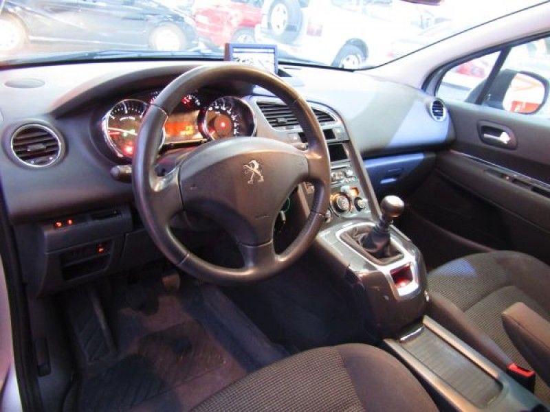 Peugeot 5008 Active 1.6 HDI 115 FAP
