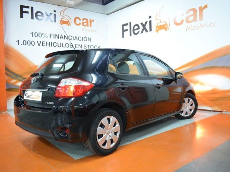 Toyota Auris 1.4 D-4D Live