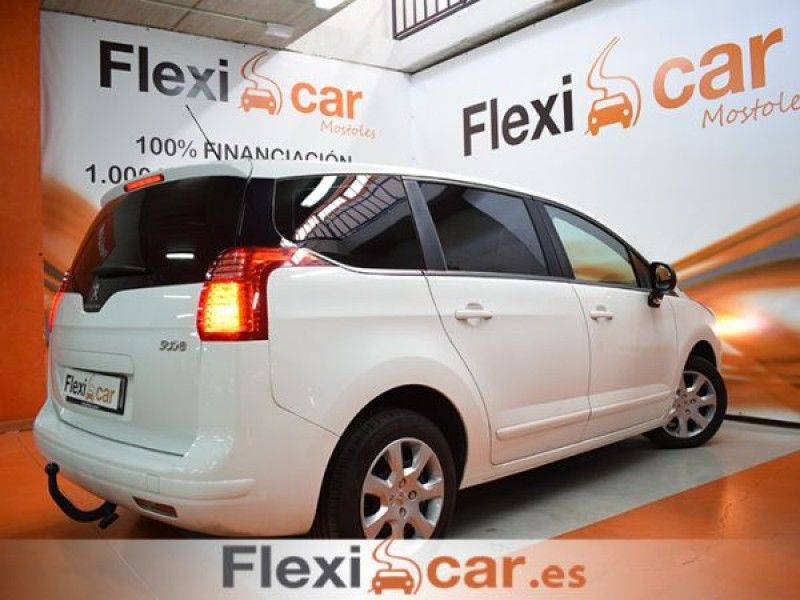 Peugeot 5008 Access 1.6 HDI 115 FAP