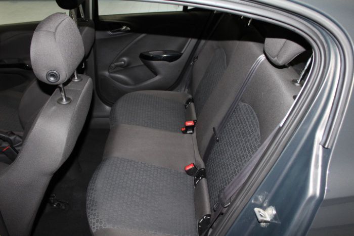 Opel Corsa 1.4 Selective 90