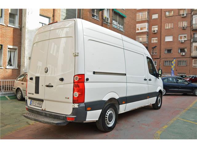 Volkswagen Crafter PRO Furgón BMT 35 BM TA 136 Batalla Media Techo Al