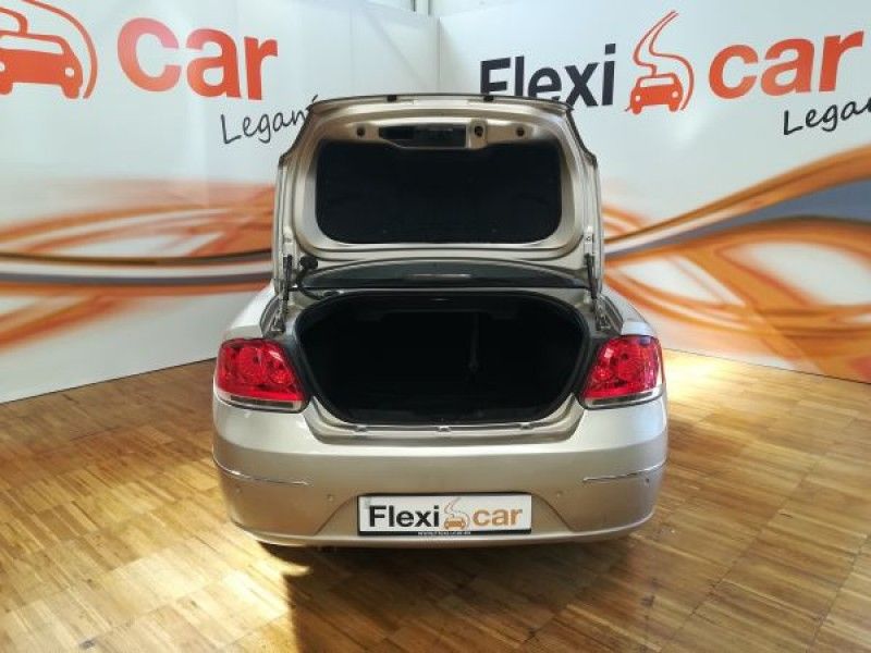 Fiat Linea 1.6 16v Emotion 105cv Diésel Multijet E5