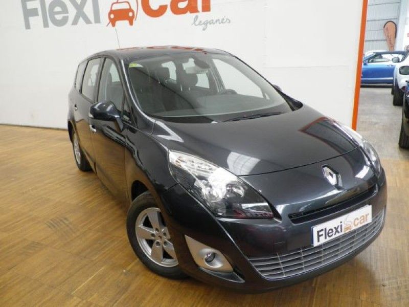 Renault Grand Scenic Dynamique 1.5dCi 105cv 5 plazas