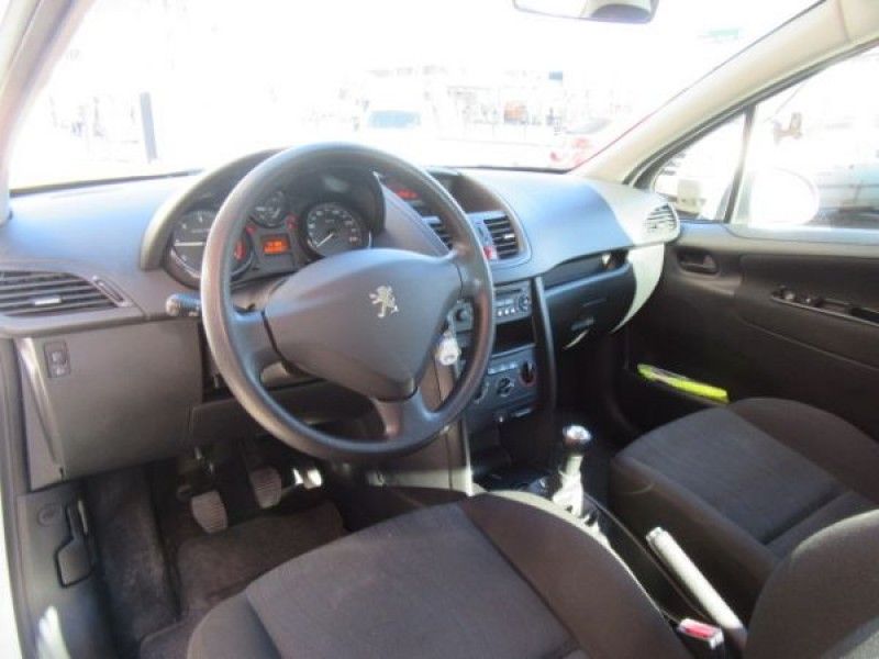 Peugeot 207 Confort 1.4 HDI 70