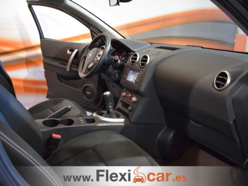 Nissan Qashqai 2 2.0 VISIA 4X2