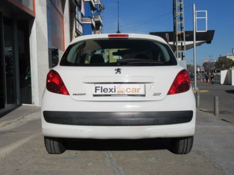 Peugeot 207 Confort 1.4 HDI 70