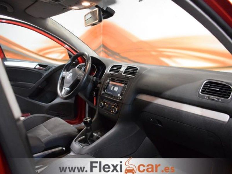 Volkswagen Golf 1.6 TDI 105cv DPF Sport