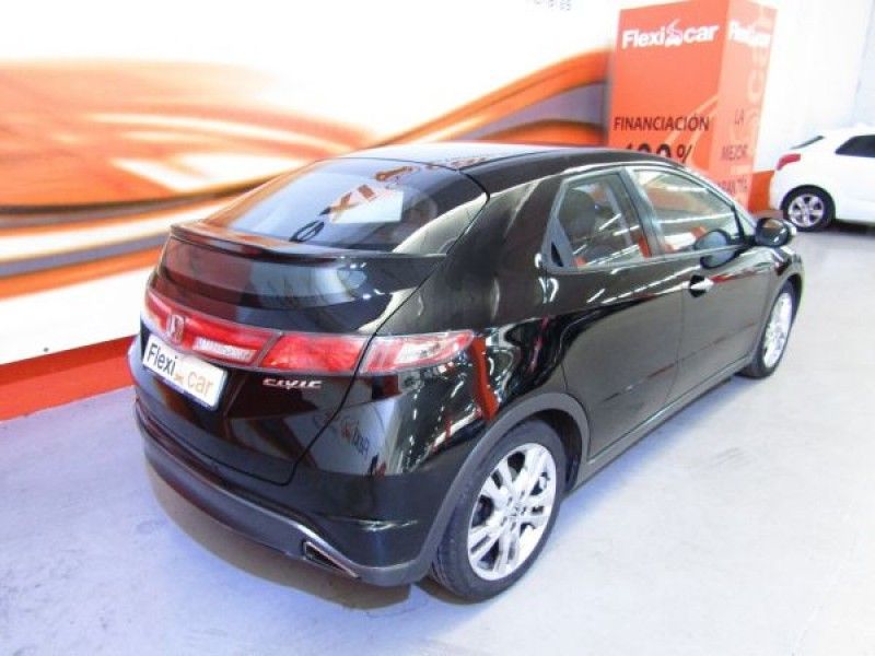 Honda Civic 2.2 i-CTDi Executive