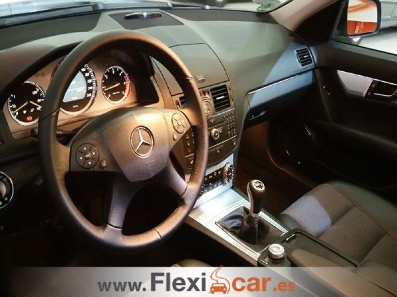 Mercedes-Benz CL C 220 CDI Avantgarde Estate