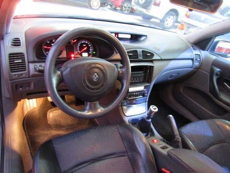 Renault Laguna PRIVILEGE 1.9DCI 120CV