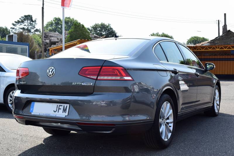 Volkswagen Passat TDI 150 Advance BMT