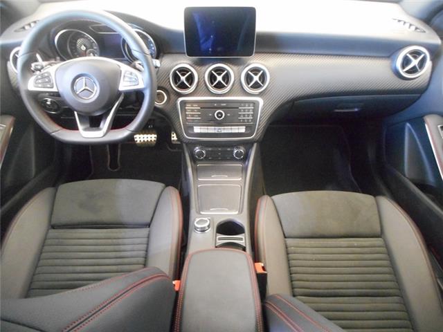 Mercedes-Benz A 200 d AMG Line