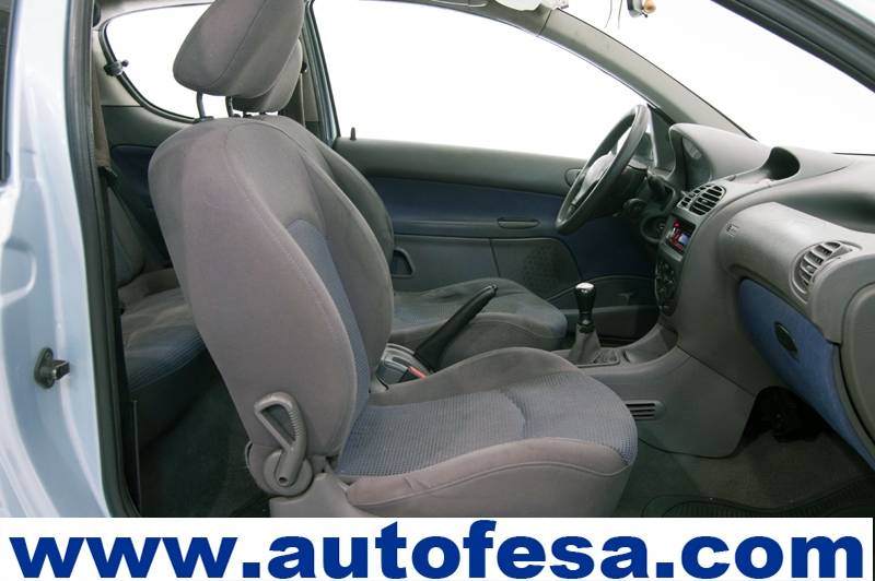 Peugeot 206 1.4 HDi 70cv 3p