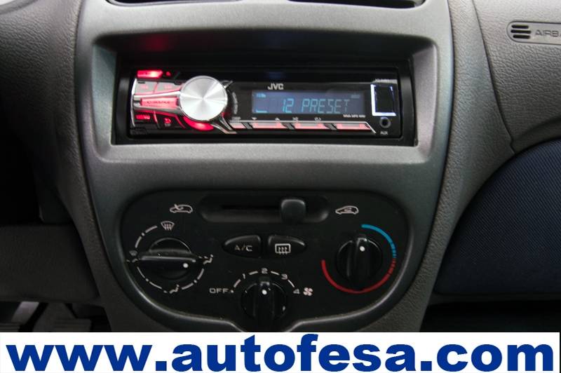 Peugeot 206 1.4 HDi 70cv 3p