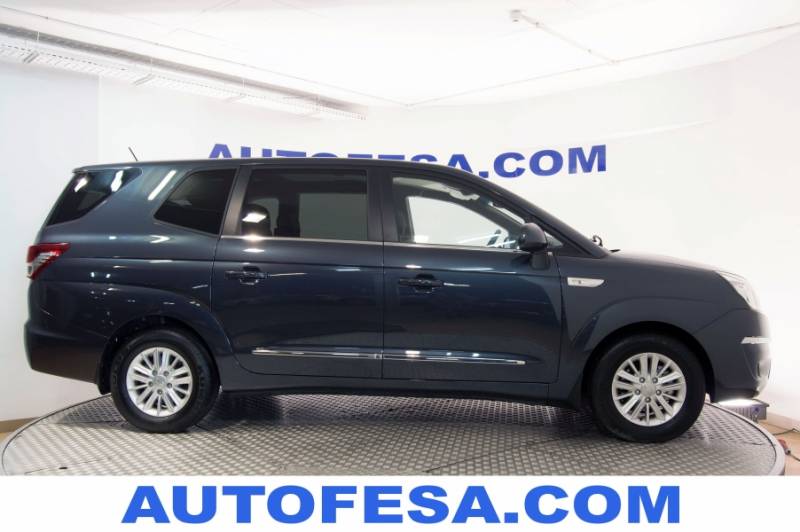 SsangYong Rodius D22T 178cv Line 7Plz 5p