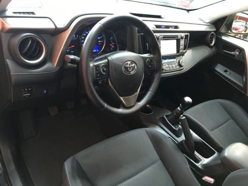 Toyota RAV 4 120D 4X2 Advance