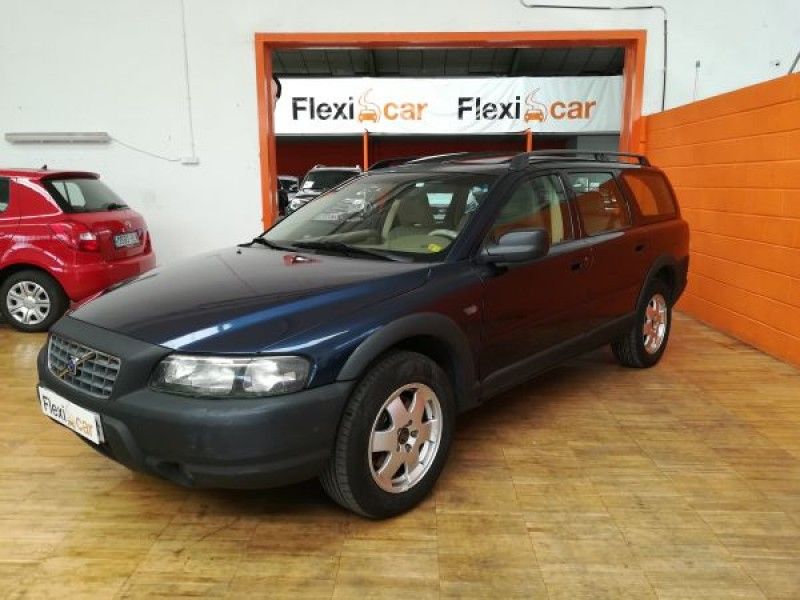Volvo XC 70 2.5 T Momentum