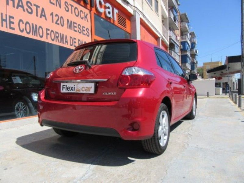Toyota Auris 1.4 D-4D DPF Active Confortdrive