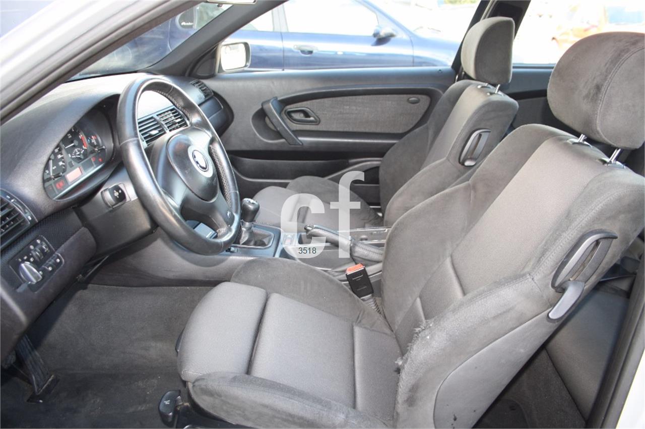 BMW 320 320td Compact