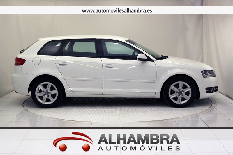 Audi a3 SPORTBACK 1.6 TDI S-TRONIC ATTRACTION