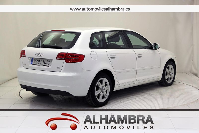 Audi a3 SPORTBACK 1.6 TDI S-TRONIC ATTRACTION