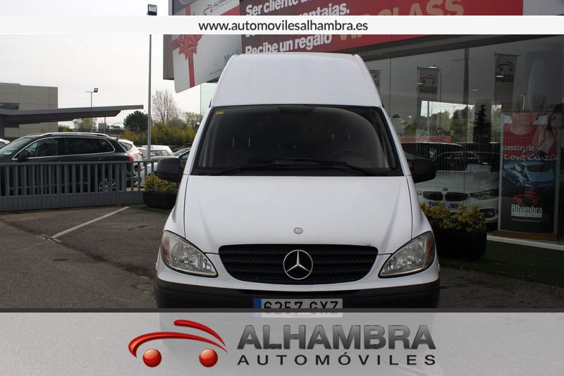 Mercedes-Benz V 115 CDI SWB LARGA