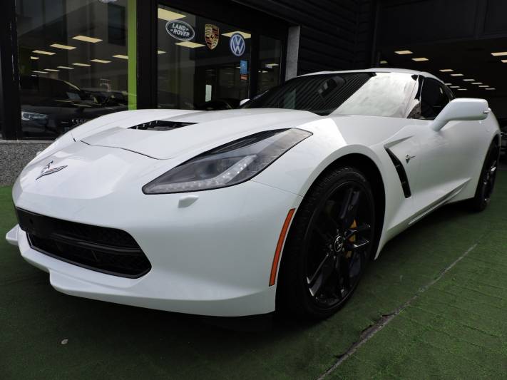 Chevrolet Corvette Stingray Coupe 6.2 V8