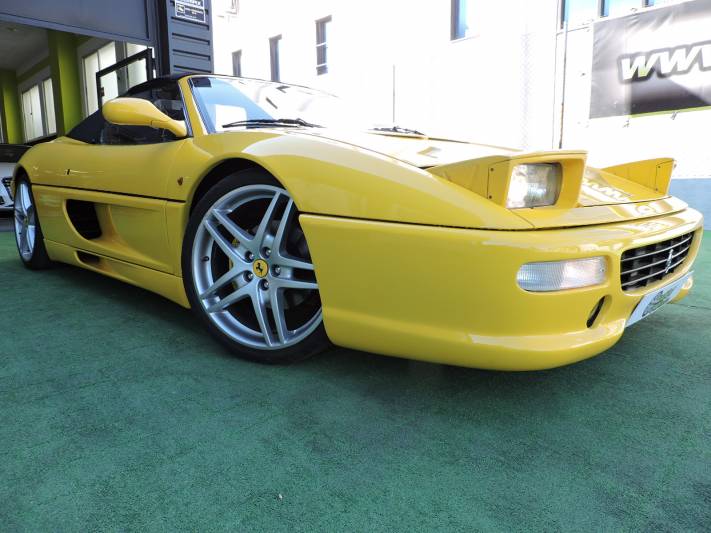 Ferrari F355 SPIDER 2p.