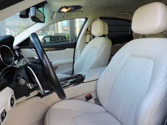 Maserati Quattroporte 3.8 V8 GTS Automatico 4p.
