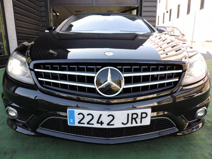 Mercedes-Benz CL 63 AMG 2p.