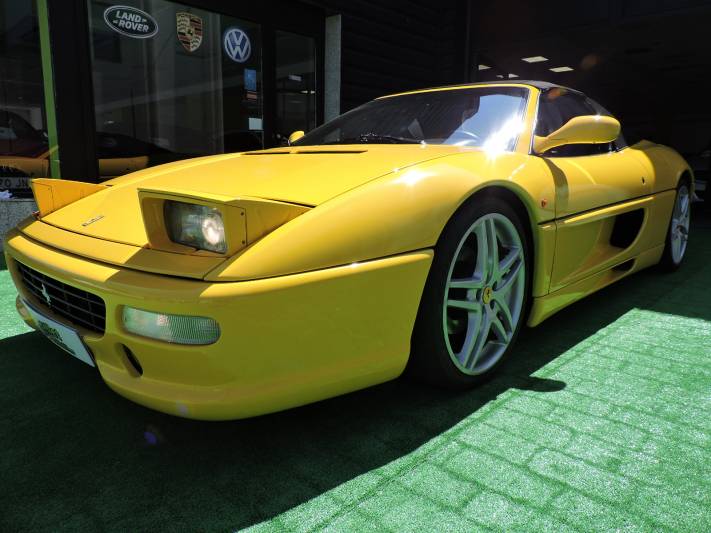 Ferrari F355 SPIDER 2p.