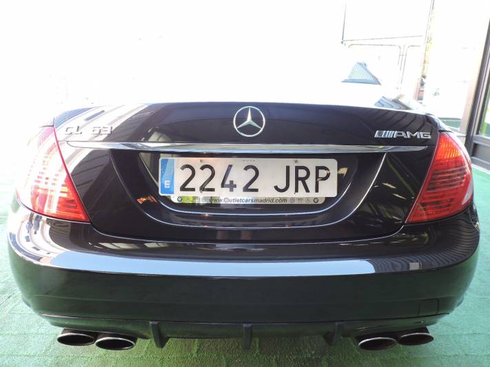 Mercedes-Benz CL 63 AMG 2p.