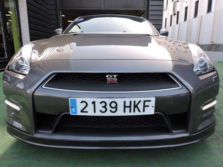 Nissan GT-R 3.8 V6 550 cv Black Edition 2p.