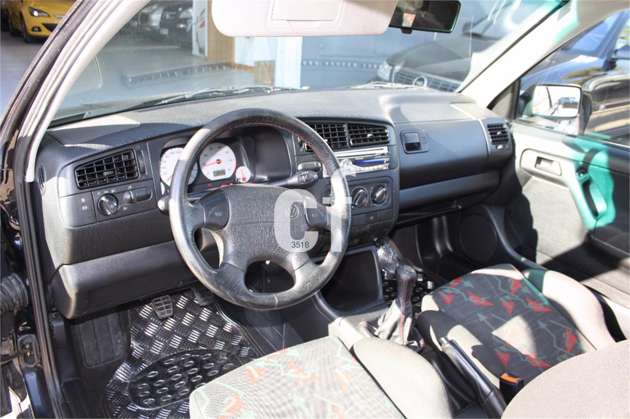 Volkswagen Golf 2.0 GTI